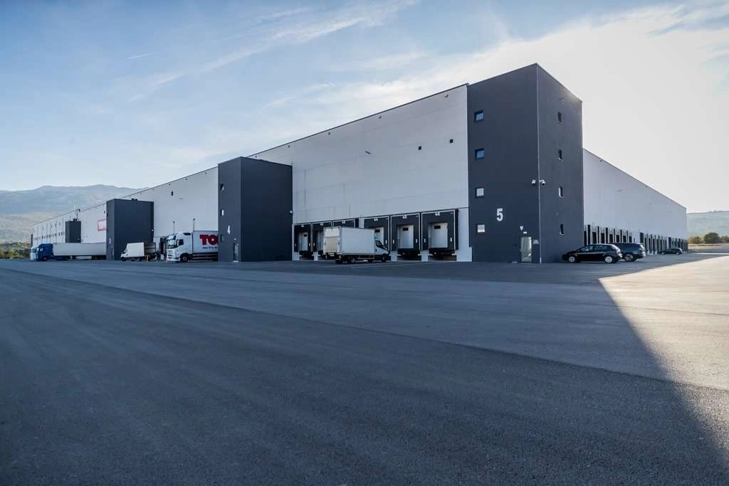 Tommy otvorio novi logisticko distributivni centar u dugop